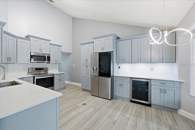 14903 BARBY AVENUE, Tampa, FL 33625