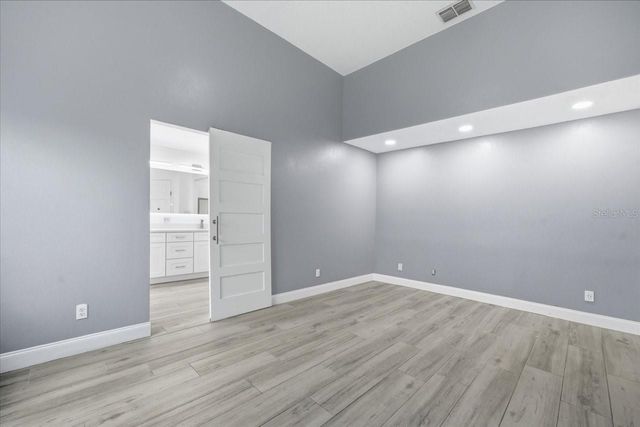 14903 BARBY AVENUE, Tampa, FL 33625