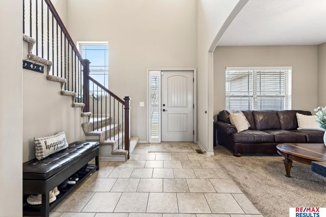 6418 N 163rd Street, Omaha, NE 68116