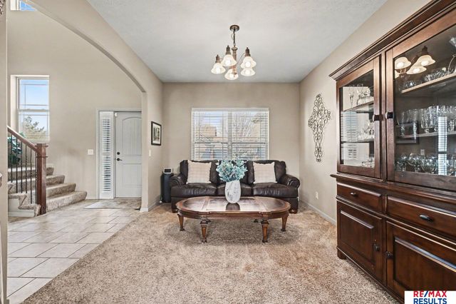 6418 N 163rd Street, Omaha, NE 68116