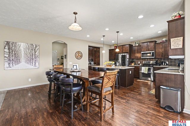 6418 N 163rd Street, Omaha, NE 68116