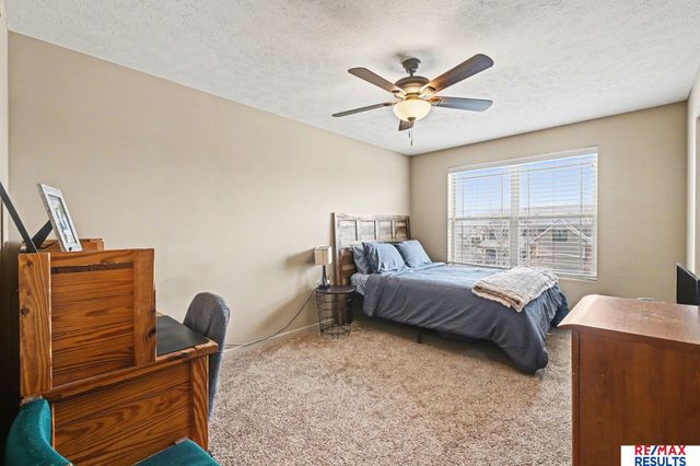 6418 N 163rd Street, Omaha, NE 68116