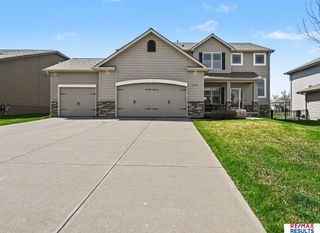 6418 N 163rd Street, Omaha, NE 68116