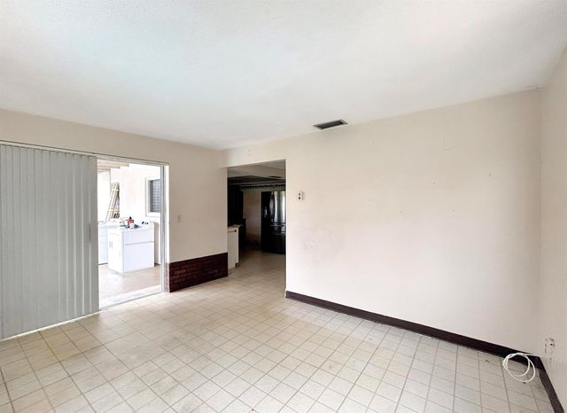 441 SW 6th Avenue, Boynton Beach, FL 33435