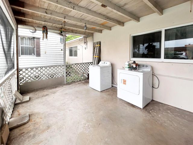 441 SW 6th Avenue, Boynton Beach, FL 33435