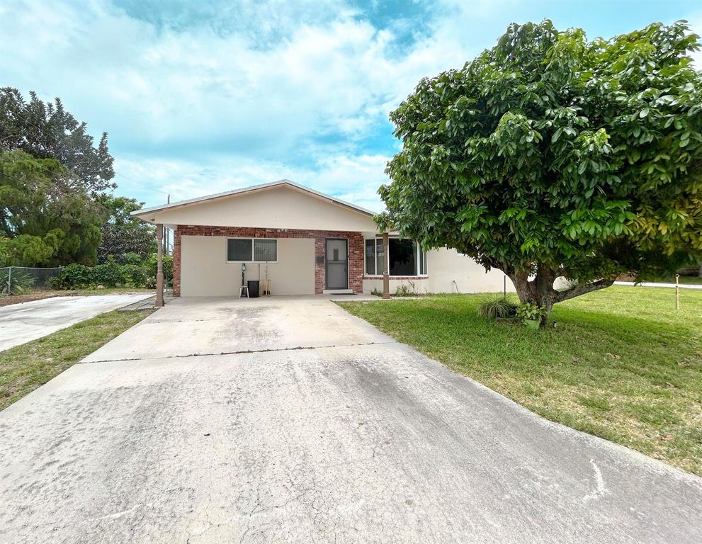441 SW 6th Avenue, Boynton Beach, FL 33435