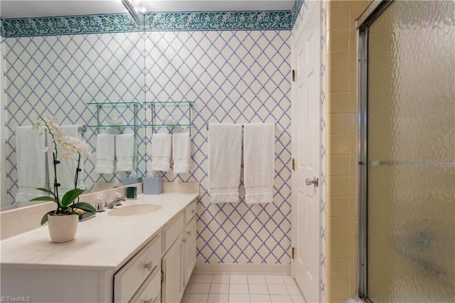 2922 Round Hill Road, Greensboro, NC 27408