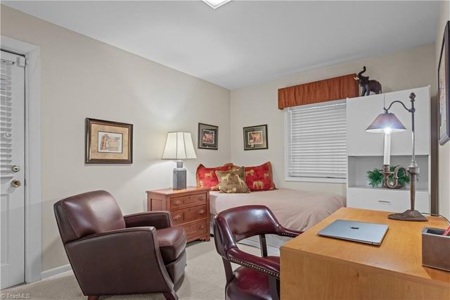2922 Round Hill Road, Greensboro, NC 27408