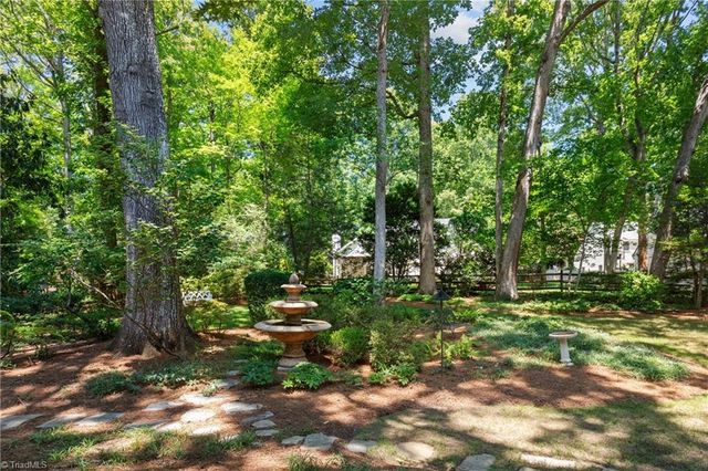 2922 Round Hill Road, Greensboro, NC 27408
