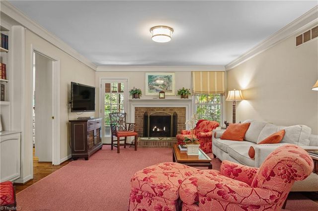 2922 Round Hill Road, Greensboro, NC 27408