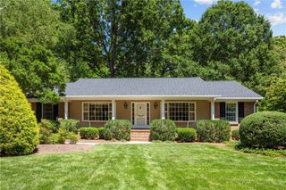 2922 Round Hill Road, Greensboro, NC 27408