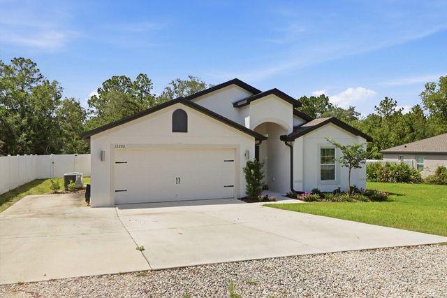 12200 PINE FINCH AVENUE, Weeki Wachee, FL 34614