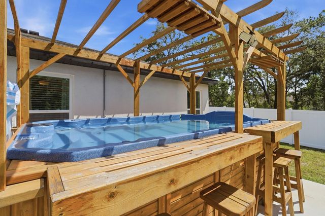 12200 PINE FINCH AVENUE, Weeki Wachee, FL 34614