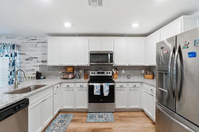 12200 PINE FINCH AVENUE, Weeki Wachee, FL 34614