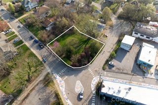11 Westwood Place, Asheville, NC 28806