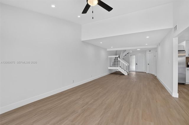 9575 NW 38th Pl, Sunrise, FL 33351