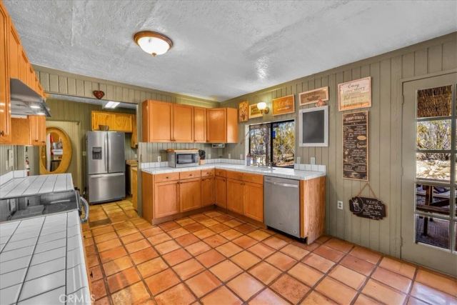 3707 Indio Ave, Yucca Valley, CA 92252