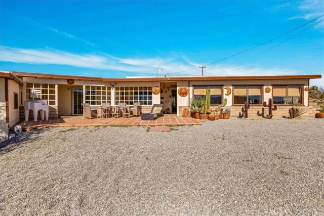 3707 Indio Ave, Yucca Valley, CA 92252