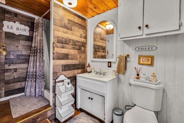 3707 Indio Ave, Yucca Valley, CA 92252