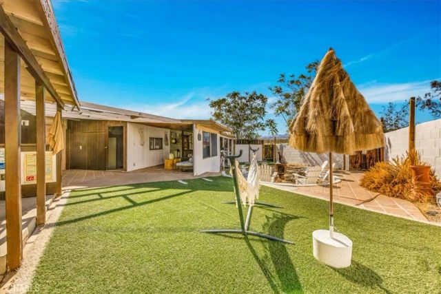 3707 Indio Ave, Yucca Valley, CA 92252