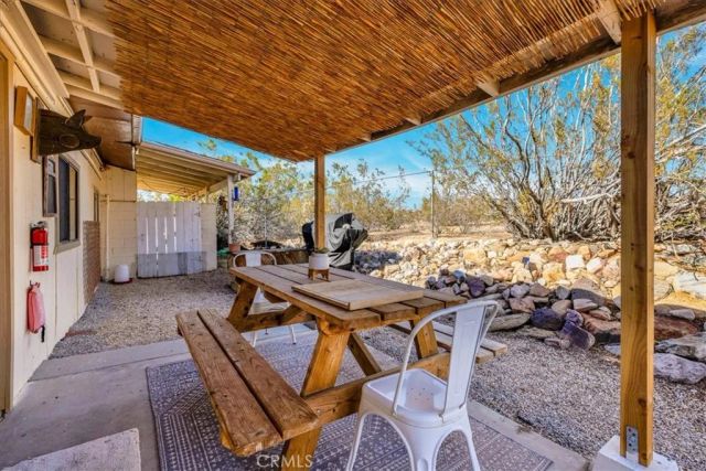 3707 Indio Ave, Yucca Valley, CA 92252