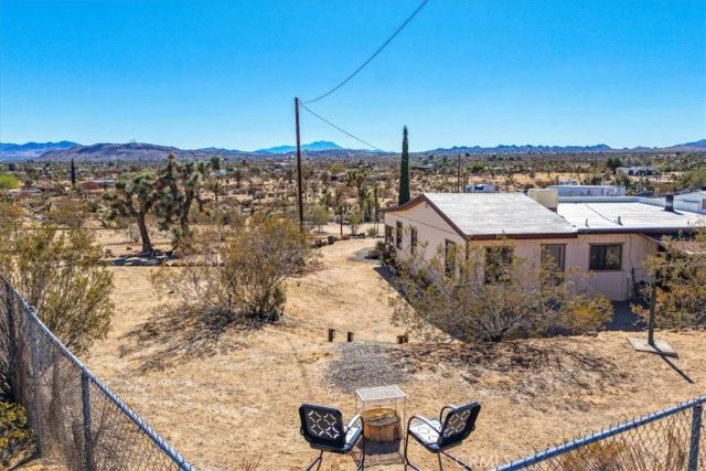 3707 Indio Ave, Yucca Valley, CA 92252
