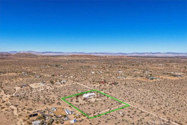 3707 Indio Ave, Yucca Valley, CA 92252