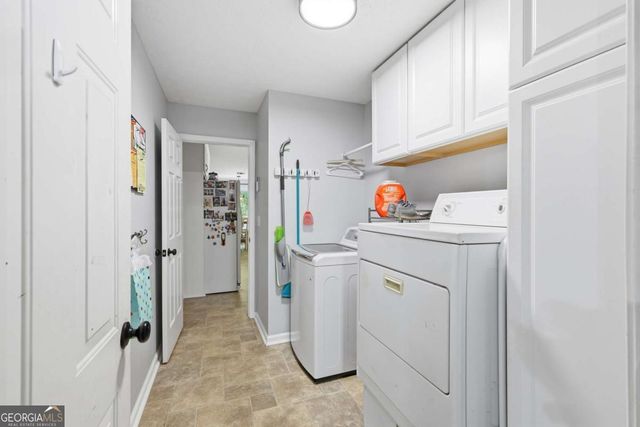 6332 Horizon Drive, Flowery Branch, GA 30542