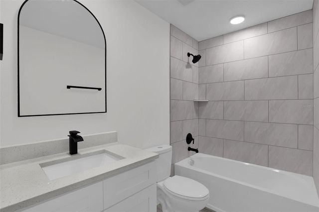 1704 W 15TH STREET, Sanford, FL 32771