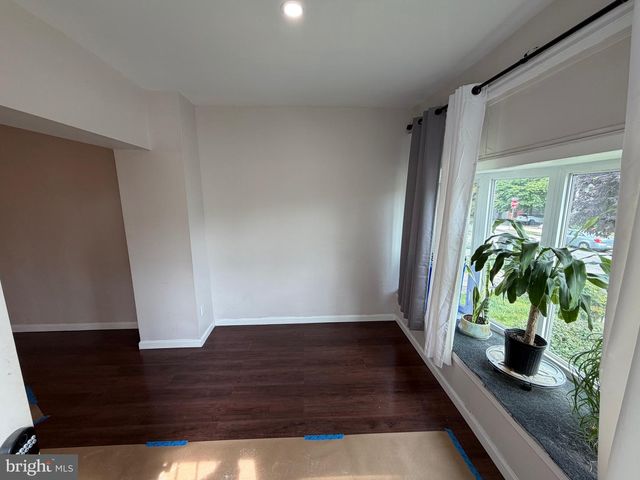 1511 W CHEW ST, Philadelphia, PA 19141