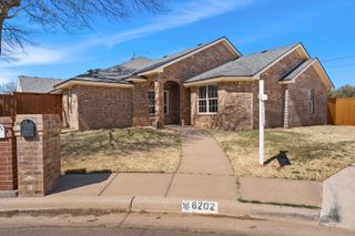 8202 Clinton Avenue, Lubbock, TX 79424