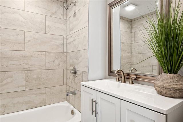 659 N Lafontaine Avenue, Springfield, MO 65802