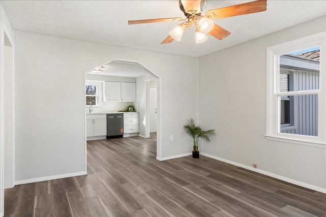 659 N Lafontaine Avenue, Springfield, MO 65802