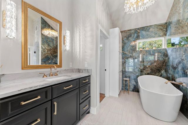 26 Leisure Lane, The Woodlands, TX 77380