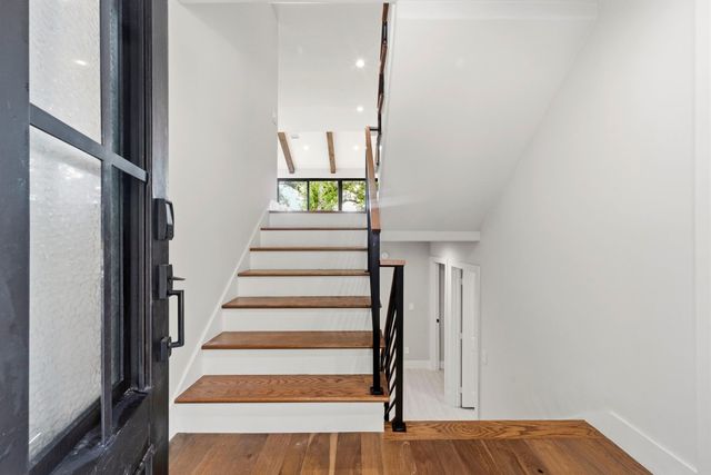 26 Leisure Lane, The Woodlands, TX 77380