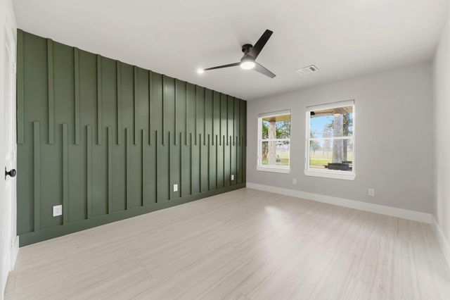 26 Leisure Lane, The Woodlands, TX 77380