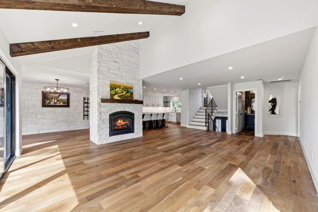 26 Leisure Lane, The Woodlands, TX 77380