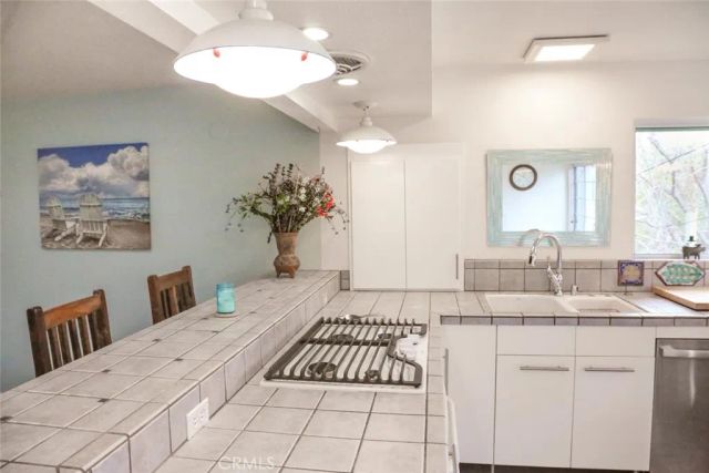 2410 Langton Street, Cambria, CA 93428