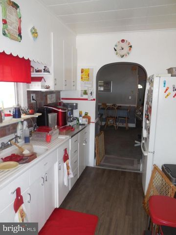 3314 KENYON AVE, Baltimore, MD 21213