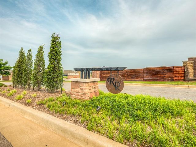 11605 NW 95th Street, Yukon, OK 73099