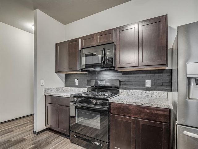 11605 NW 95th Street, Yukon, OK 73099