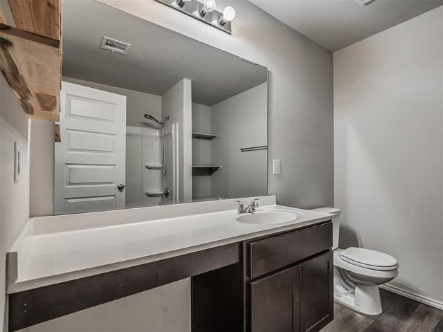 11605 NW 95th Street, Yukon, OK 73099