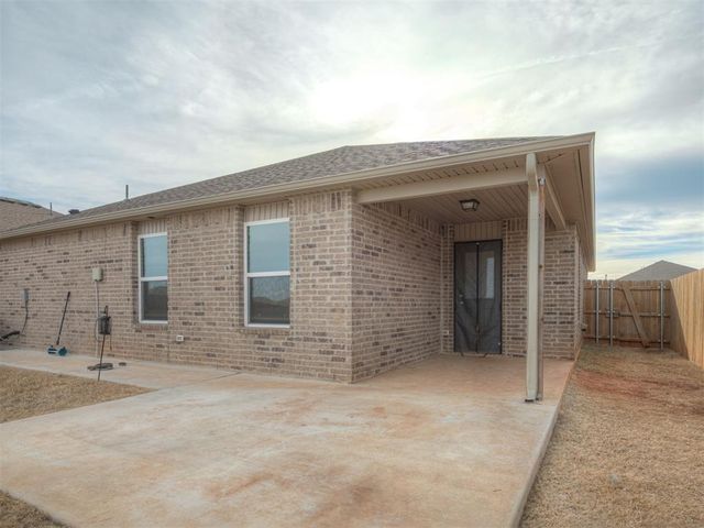 11605 NW 95th Street, Yukon, OK 73099