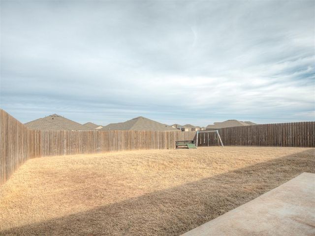 11605 NW 95th Street, Yukon, OK 73099