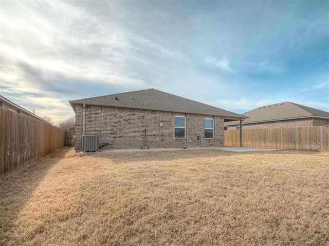 11605 NW 95th Street, Yukon, OK 73099