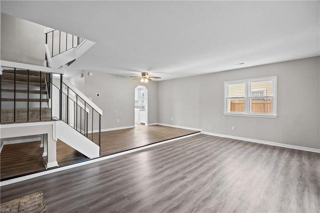 1016 Tealwood DR, Virginia Beach, VA 23453