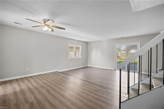 1016 Tealwood DR, Virginia Beach, VA 23453