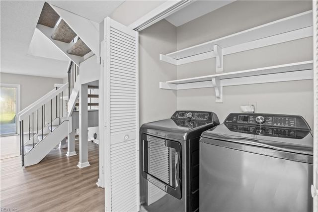 1016 Tealwood DR, Virginia Beach, VA 23453