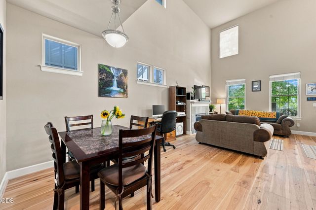 63119 NE De Haviland Street, Bend, OR 97701