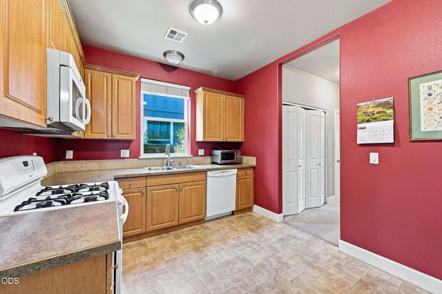 63119 NE De Haviland Street, Bend, OR 97701